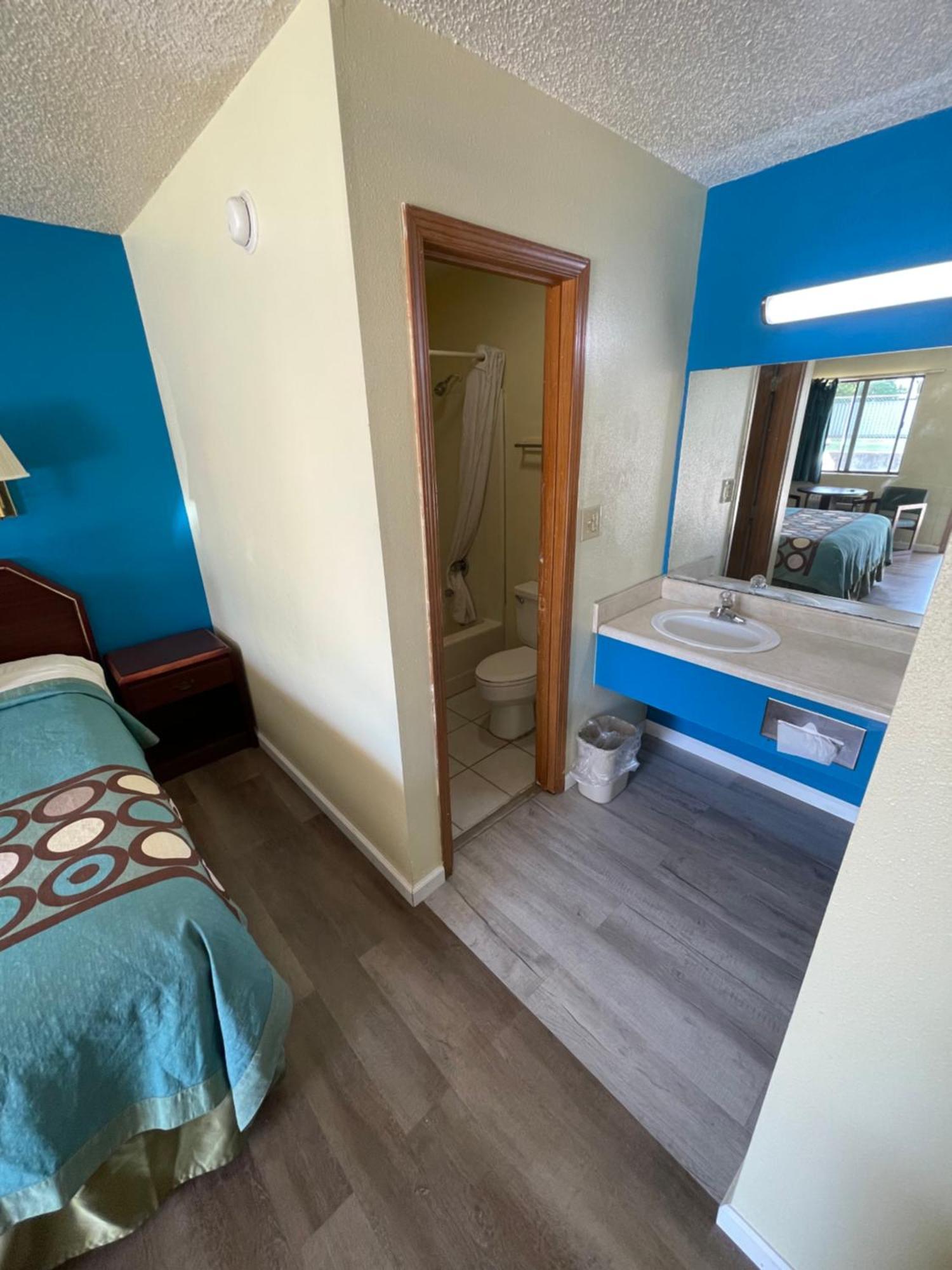 Executive Inn Маунтин-Хом Экстерьер фото